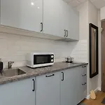 Cozy Wola Kasprzaka By Renters