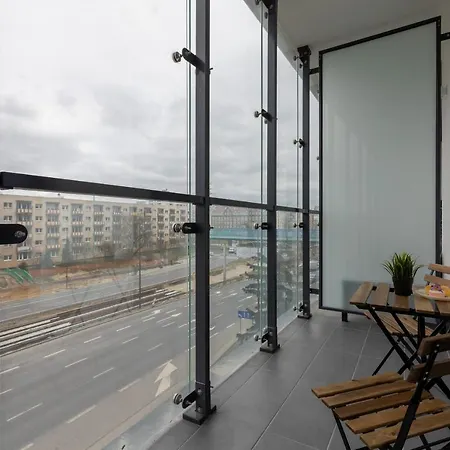 شقة فندقية Cozy Wola Kasprzaka By Renters 4*