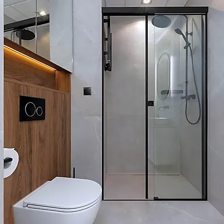 Cozy Wola Kasprzaka By Renters 4*