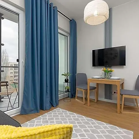 Cozy Wola Kasprzaka By Renters 4* Warszawa
